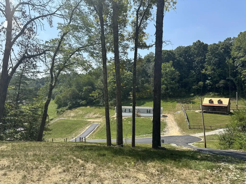 160 Lot 67 Bluestone Drive East Bernstadt KY 40729