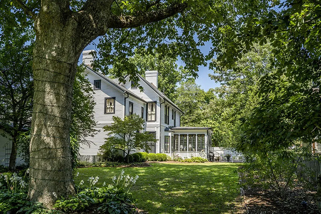 230 E Lexington Avenue Danville KY 40422