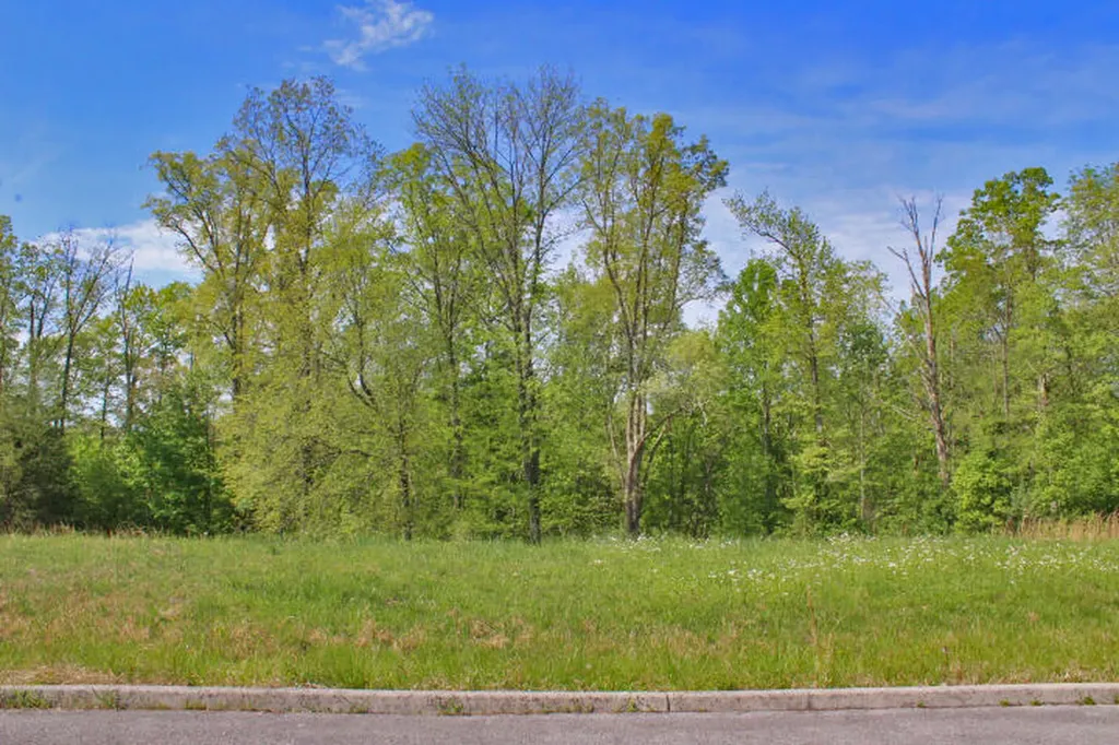 100 Lake Crest Drive Somerset KY 42503