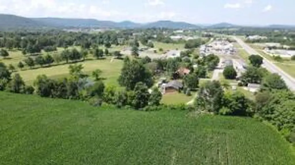 3 Highway 90 Bypass Monticello KY 42633
