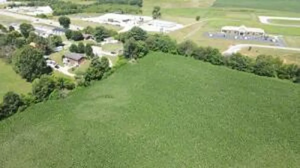 3 Highway 90 Bypass Monticello KY 42633