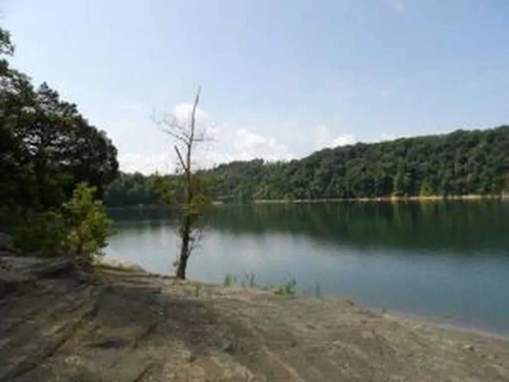 Tract 1 Off Green Stable Lane Monticello KY 42633