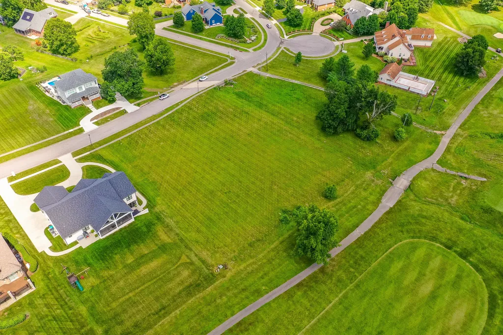 167-169 Colonial Way Danville KY 40422