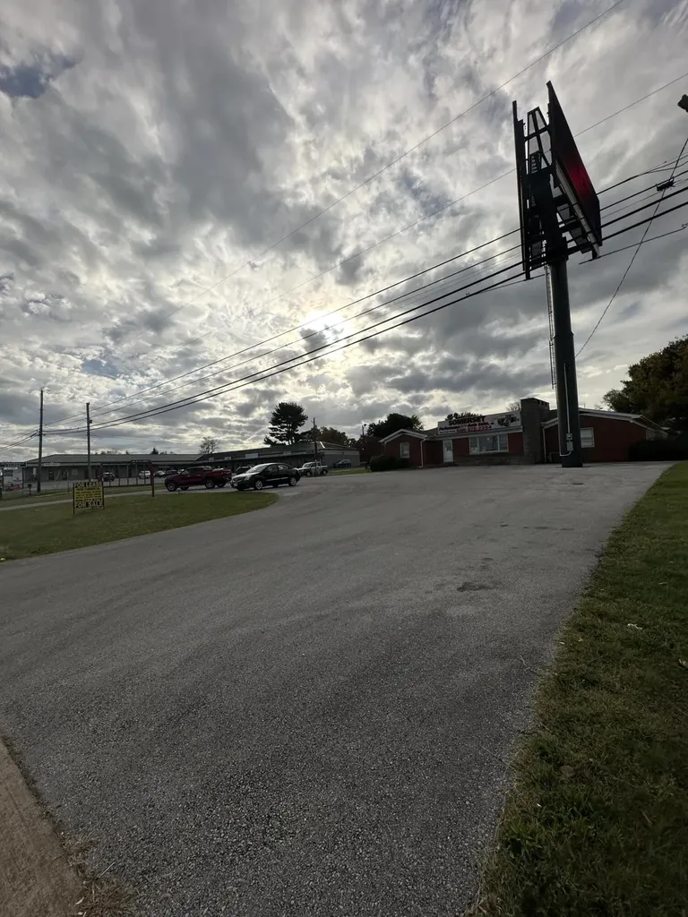 3271 Highway 27 Somerset KY 42501