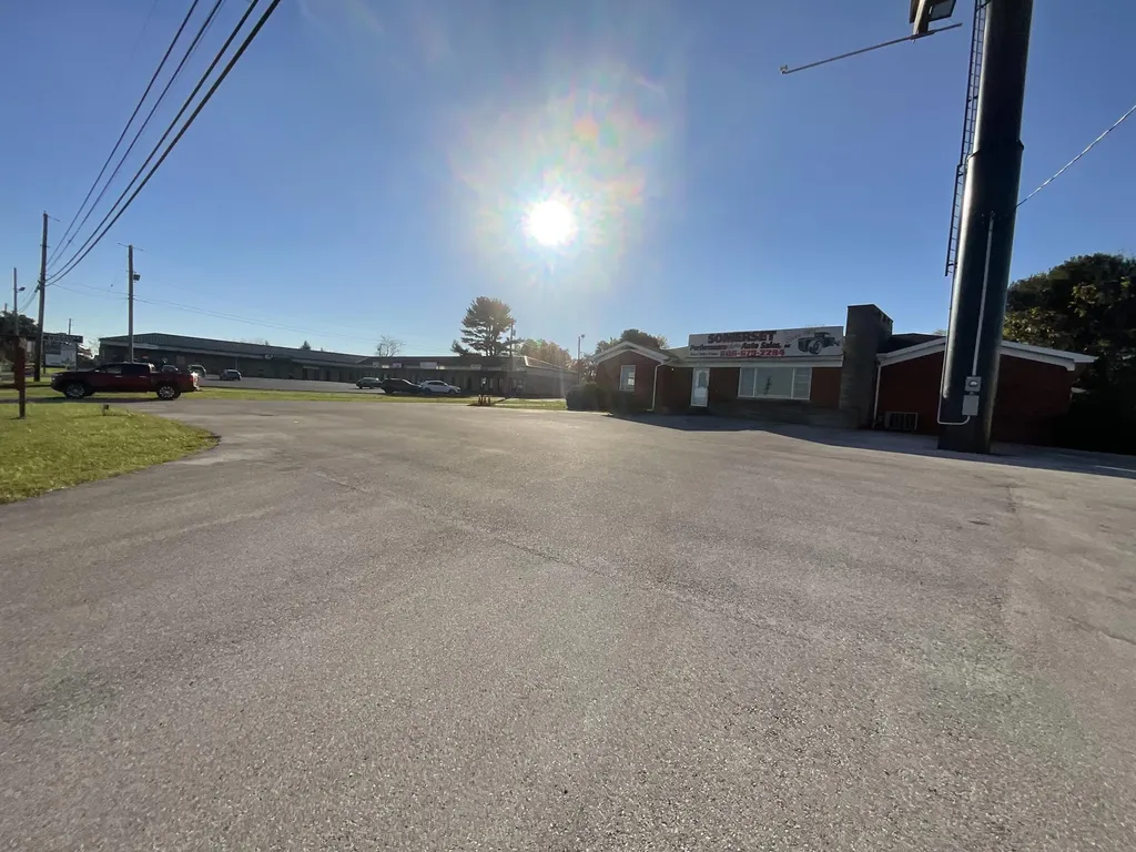 3271 Highway 27 Somerset KY 42501