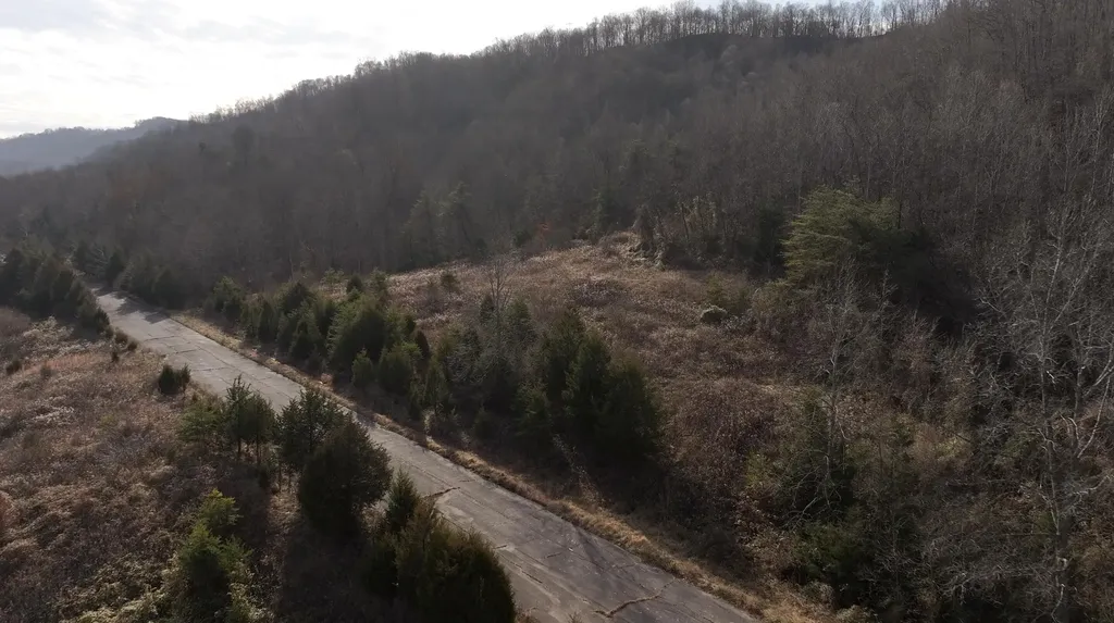 0 Aa Highway Vanceburg KY 41179