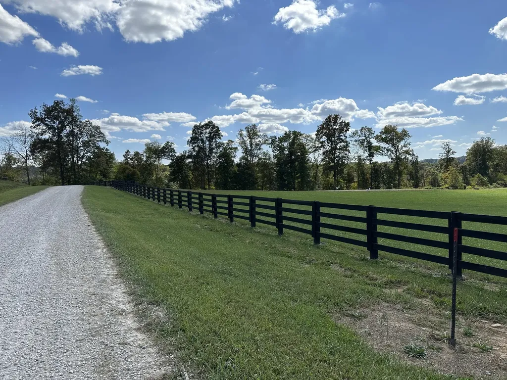 Lot 10 Baldwin Road Mckee KY 40447