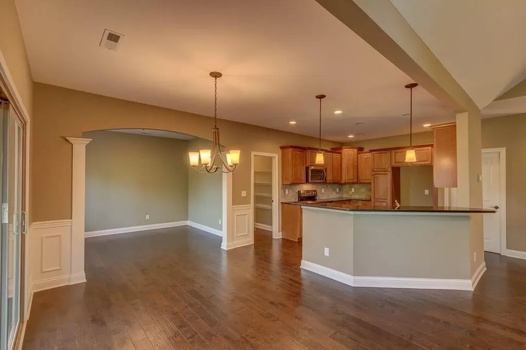 28 Desha Drive Cynthiana KY 41031