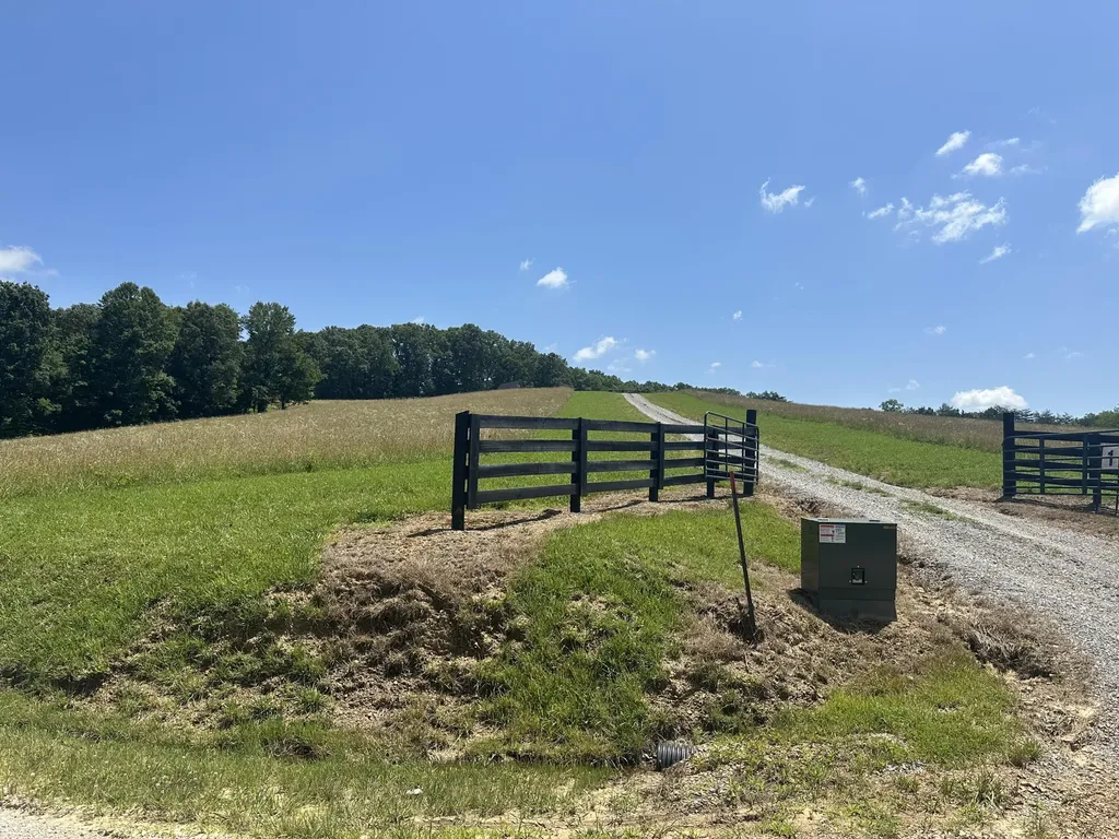 Lot 2 Baldwin Road Mckee KY 40447