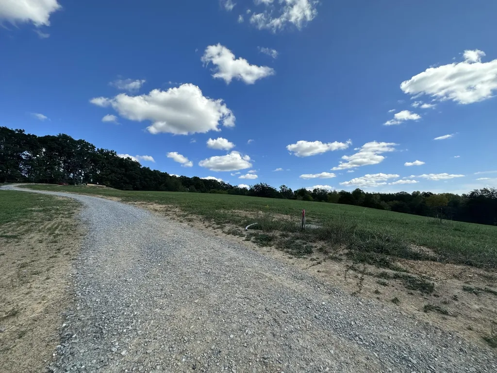 Lot 2 Baldwin Road Mckee KY 40447
