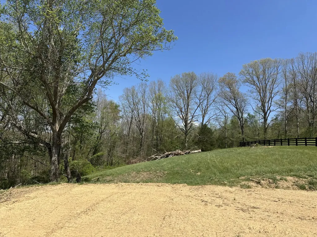 Lot 2 Baldwin Road Mckee KY 40447