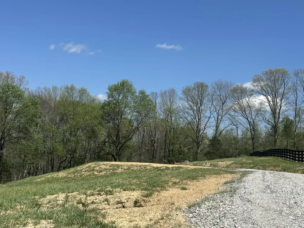Lot 2 Baldwin Road Mckee KY 40447