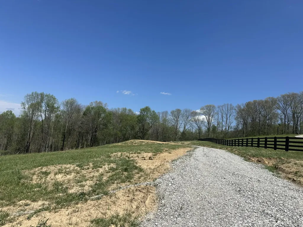 Lot 2 Baldwin Road Mckee KY 40447