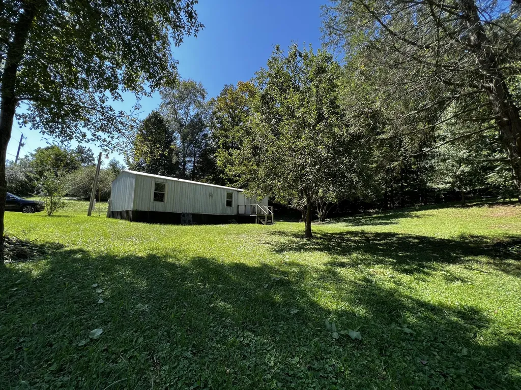 916 Highway 30 E. Tyner KY 40486