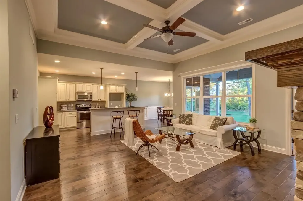 135 Westwoods Drive Georgetown KY 40324
