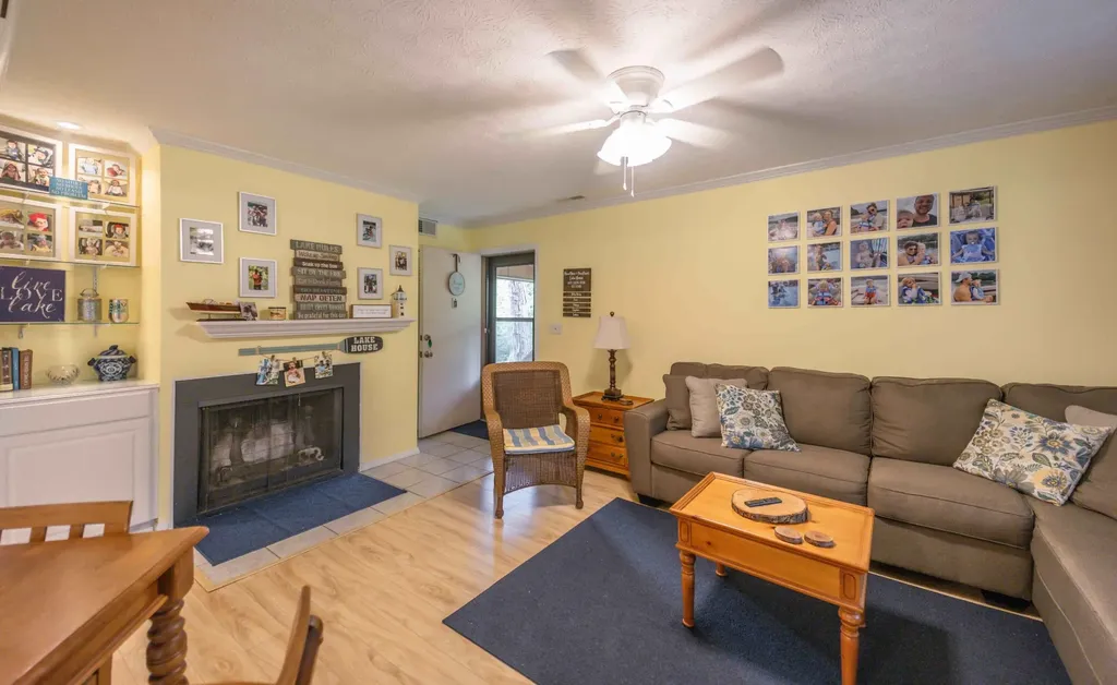 61-2 Woodson Bend Resort Bronston KY 42518