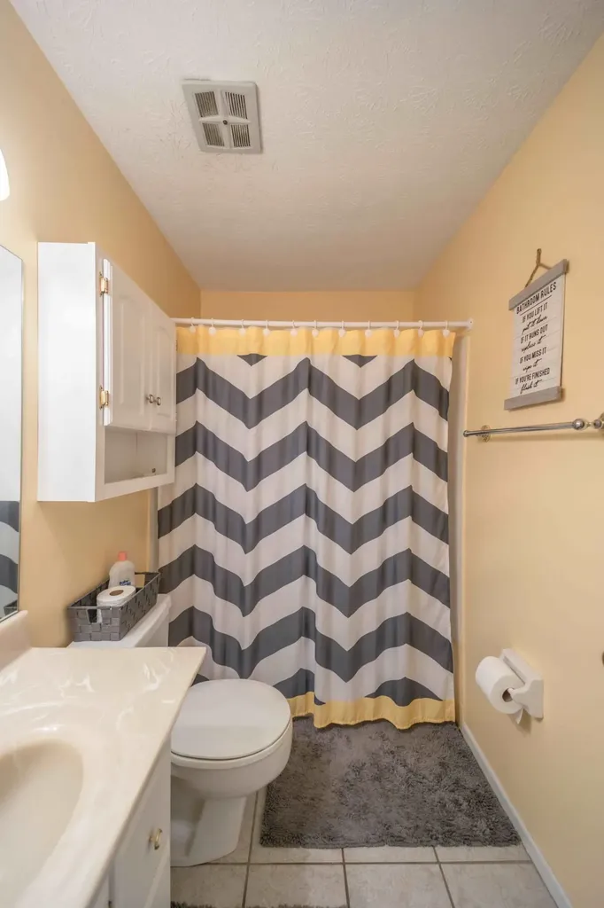 61-2 Woodson Bend Resort Bronston KY 42518