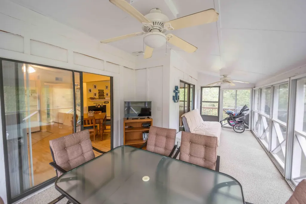 61-2 Woodson Bend Resort Bronston KY 42518