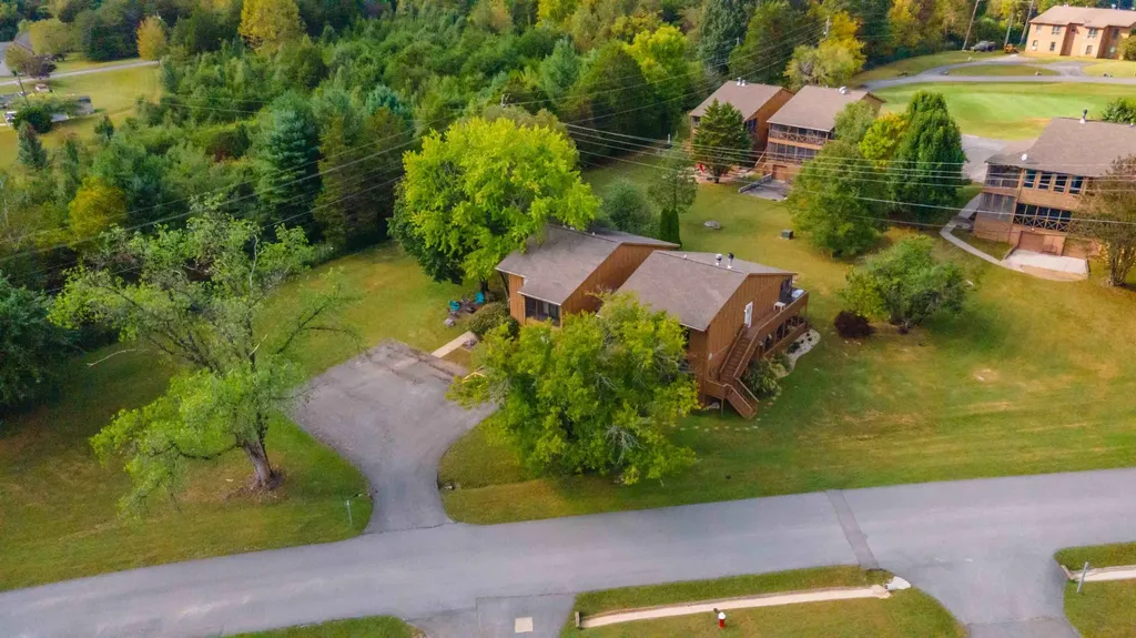 61-2 Woodson Bend Resort Bronston KY 42518
