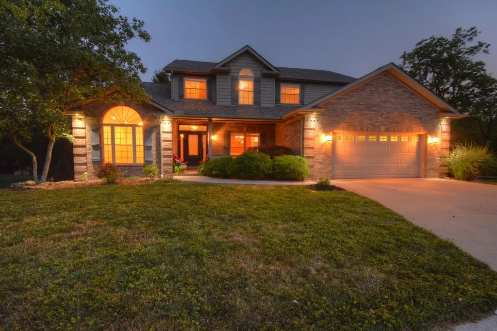 Versailles KY, 109 Adena Court