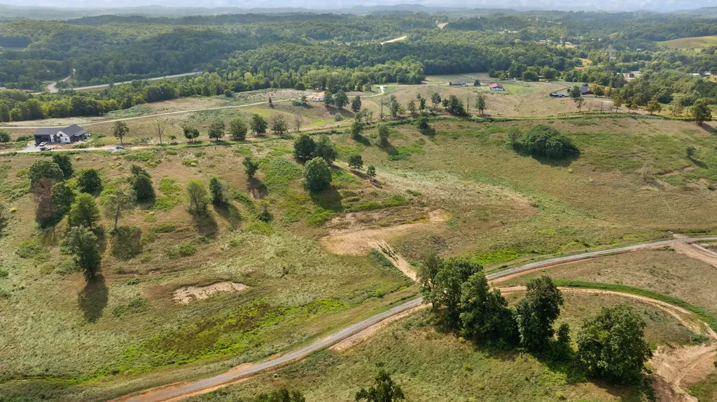 Tract 19 Pittsburg Landing Road London KY 40741