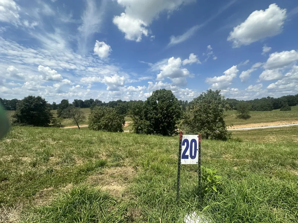 Tract 20 Pittsburg Landing Road London KY 40741