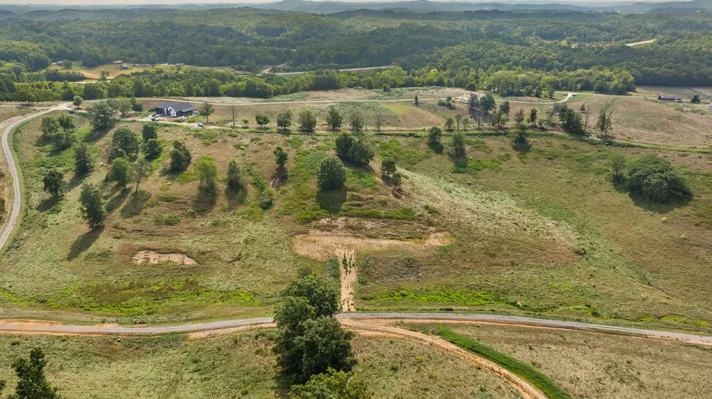 Tract 20 Pittsburg Landing Road London KY 40741