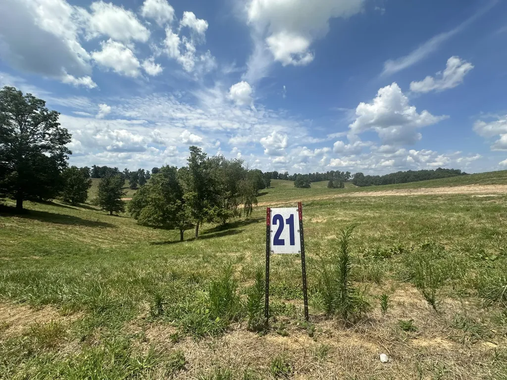 Tract 21 Pittsburg Landing Road London KY 40741
