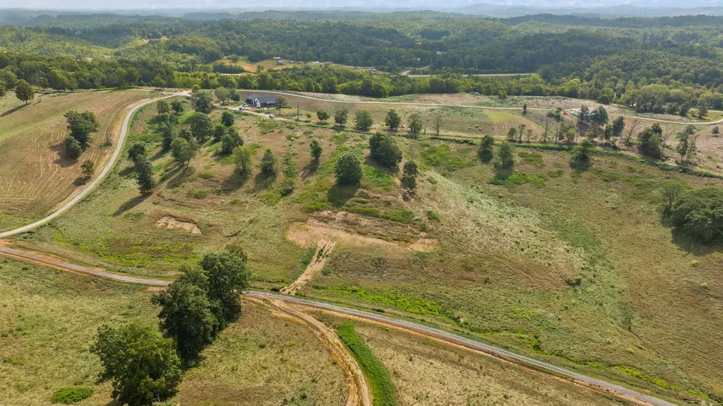Tract 21 Pittsburg Landing Road London KY 40741