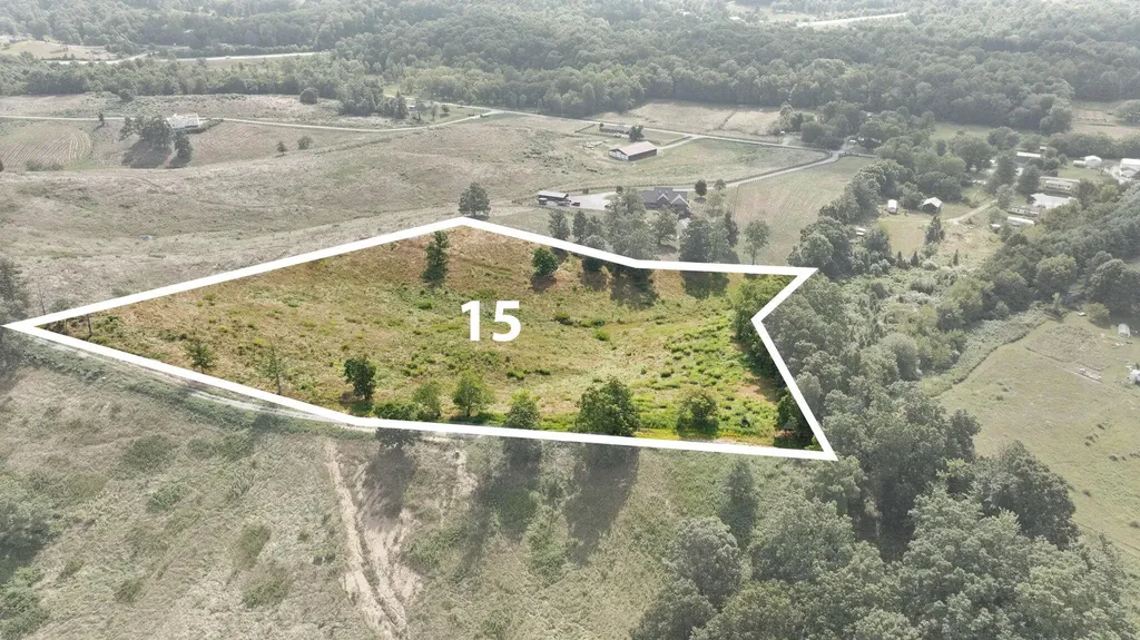 Tract 15 Eagle Landing Road London KY 40741