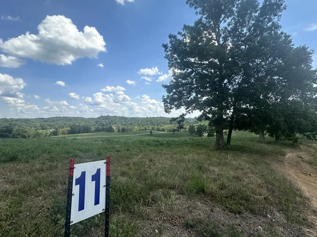 Tract 11 Eagle Landing Road London KY 40741