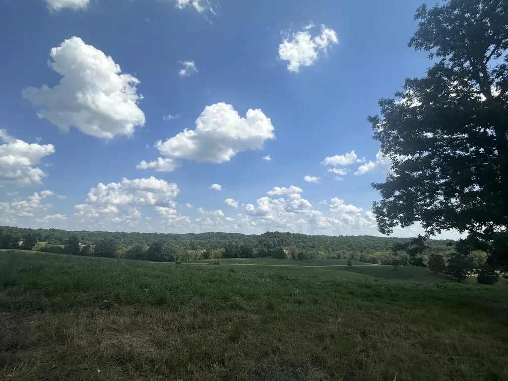 Tract 11 Eagle Landing Road London KY 40741