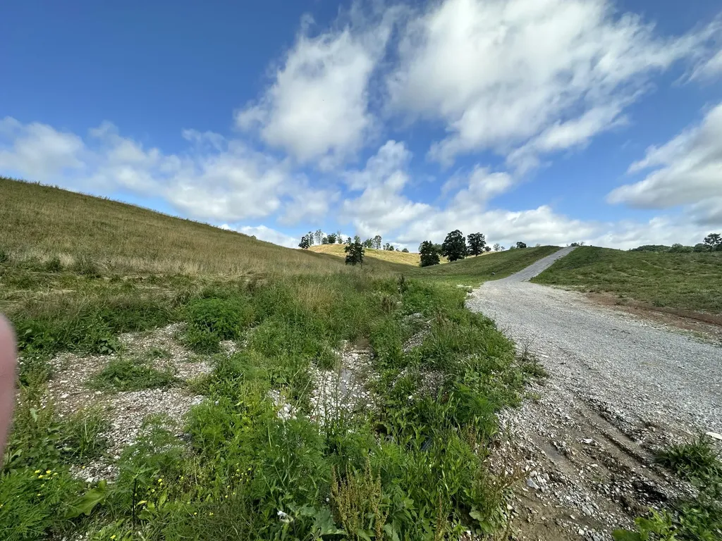 Tract 12 Pittsburg Landing Road London KY 40741