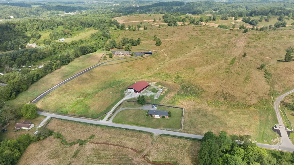 Tract 12 Pittsburg Landing Road London KY 40741
