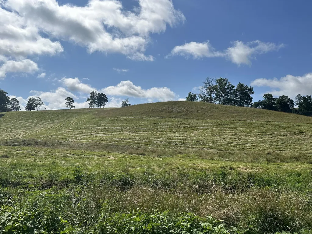 Tract 5 Hawk Landing Road London KY 40741