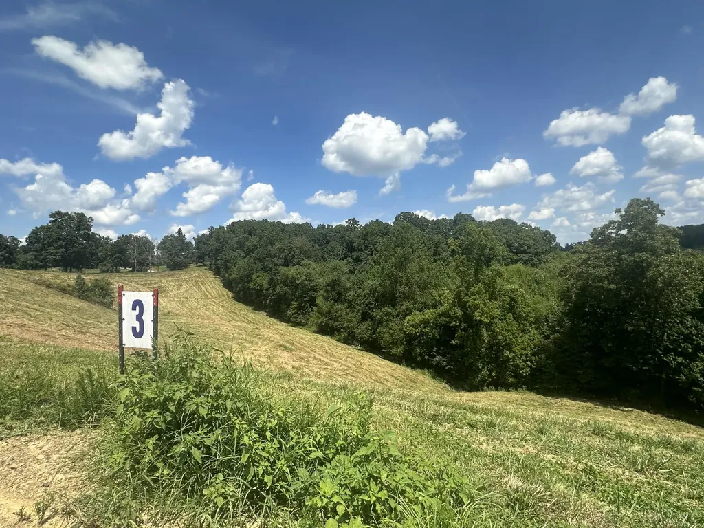 Tract 3 Pittsburg Landing Road London KY 40741
