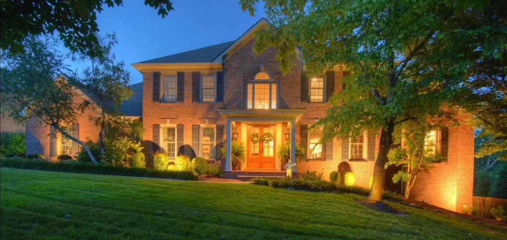 Lexington KY, 2405 Olde Bridge Lane