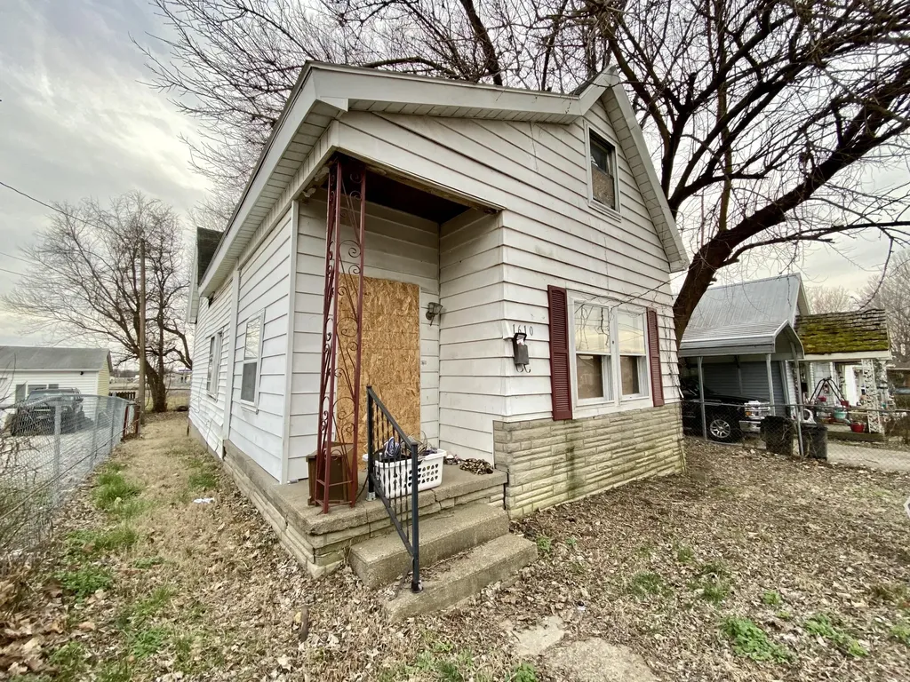 1610 Powell Street Henderson KY 42420