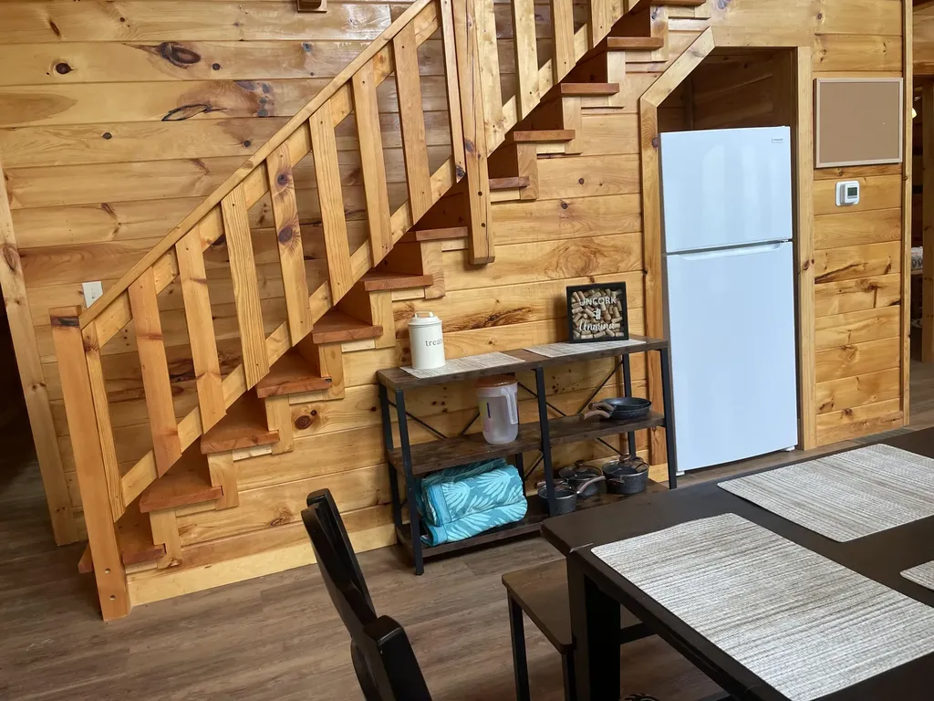 131 Robbie Ridge Road Slade KY 40376