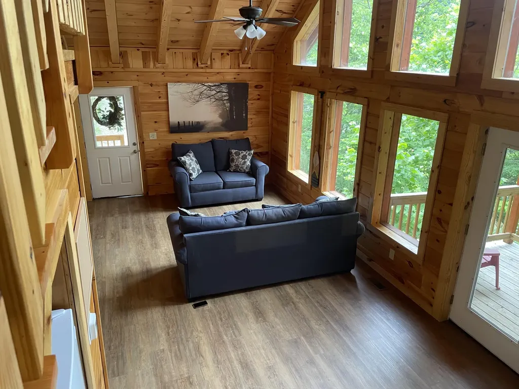 131 Robbie Ridge Road Slade KY 40376