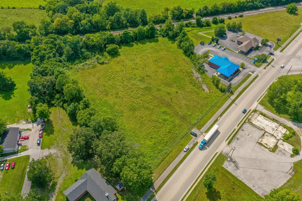 519 Walnut Meadow Road Berea KY 40403
