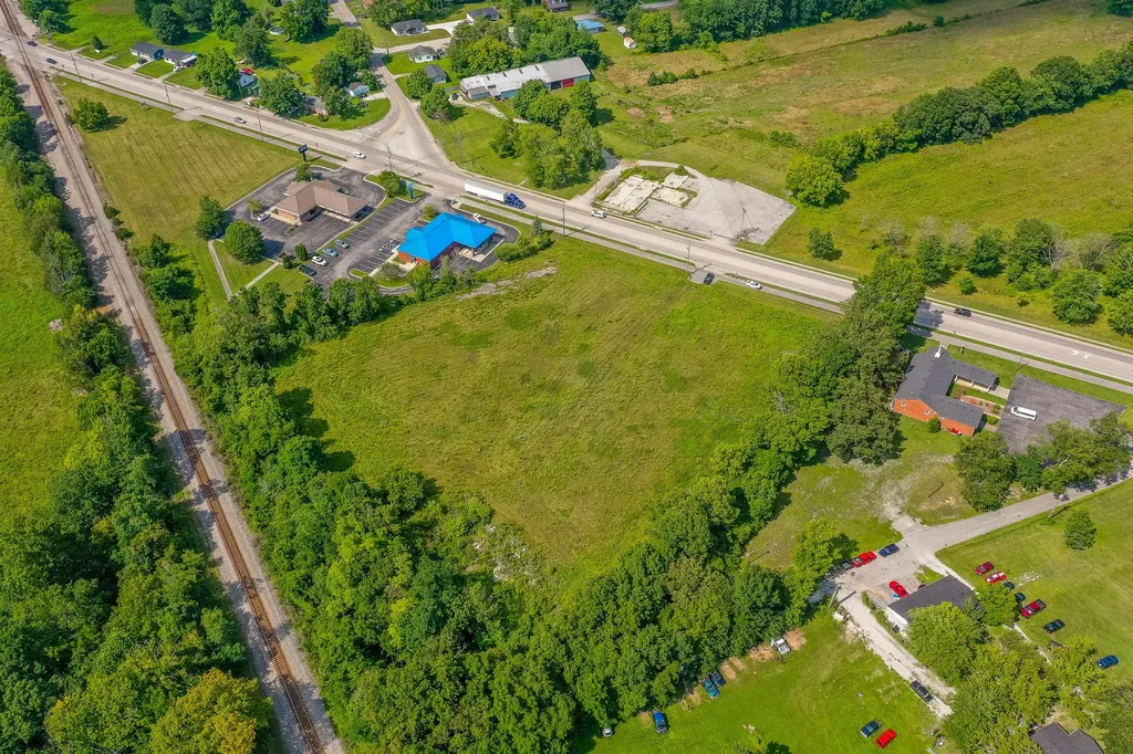 519 Walnut Meadow Road Berea KY 40403