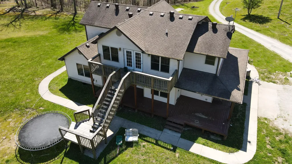 7401 Highway 89 N Mckee KY 40447