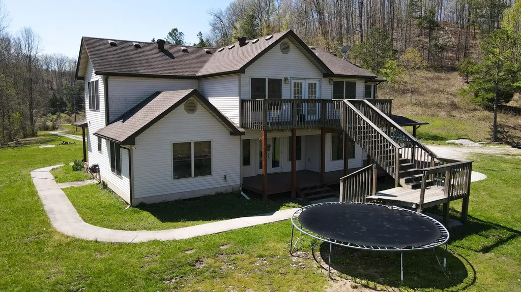 7401 Highway 89 N Mckee KY 40447