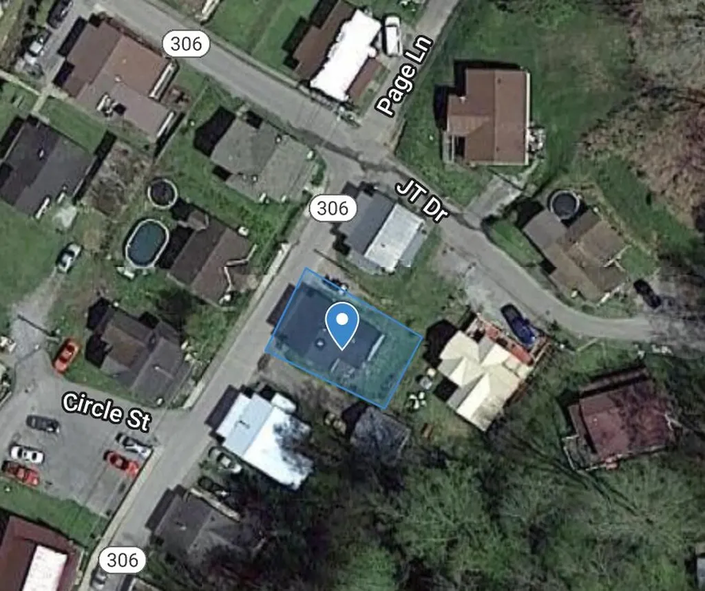 414 Main Street Teaberry KY 41660
