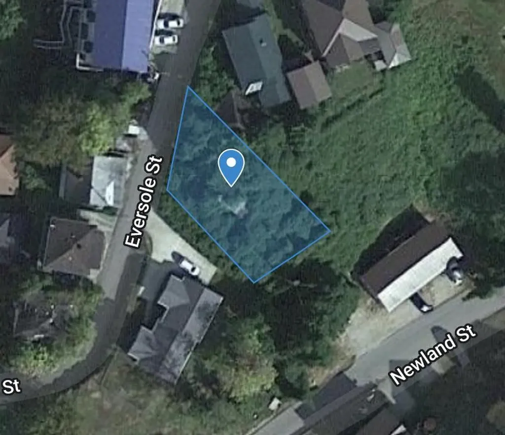 141 Eversole Street Hazard KY 41701