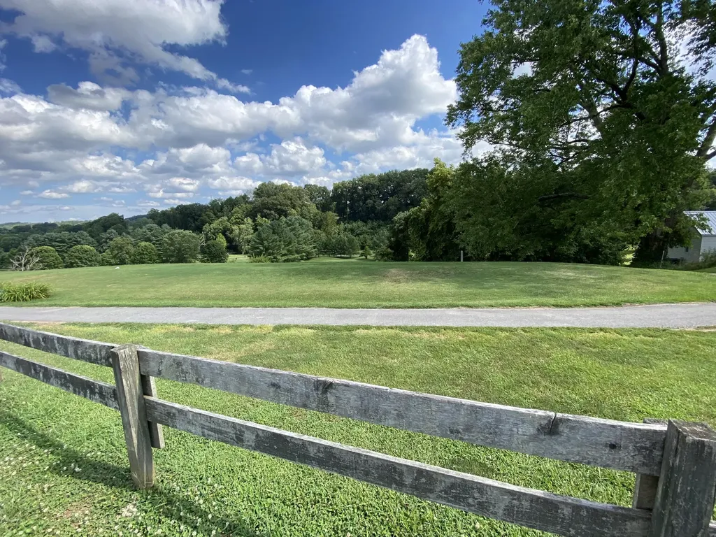 5, 6a & 6b Melrose Place Somerset KY 42503