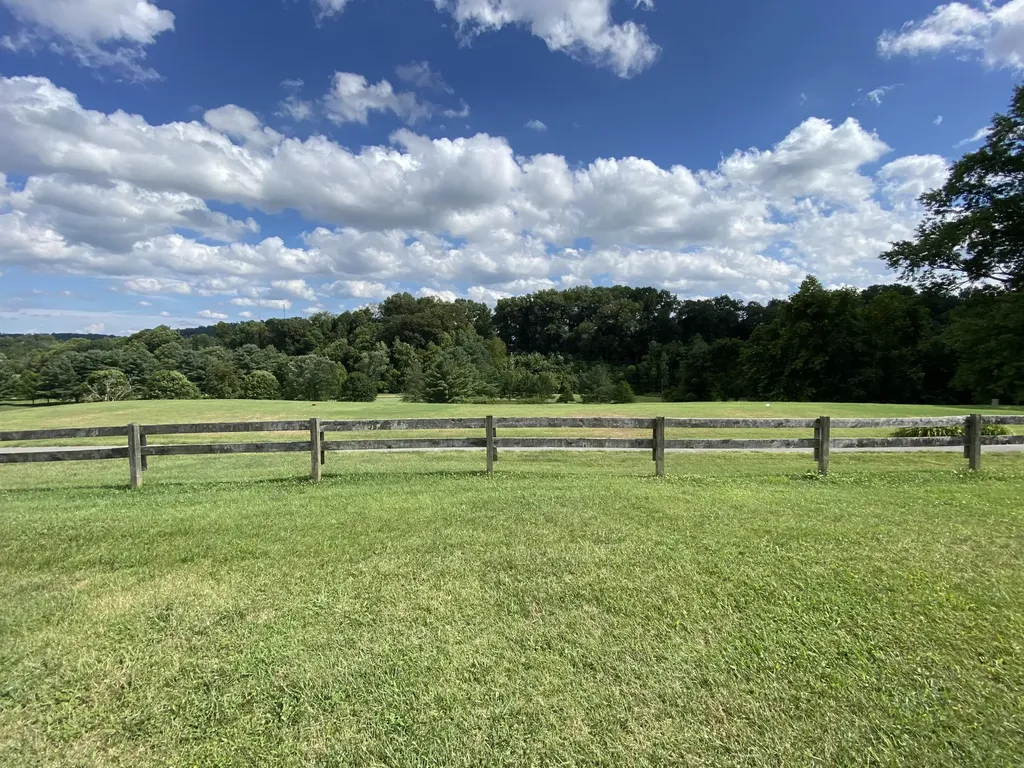 5, 6a & 6b Melrose Place Somerset KY 42503