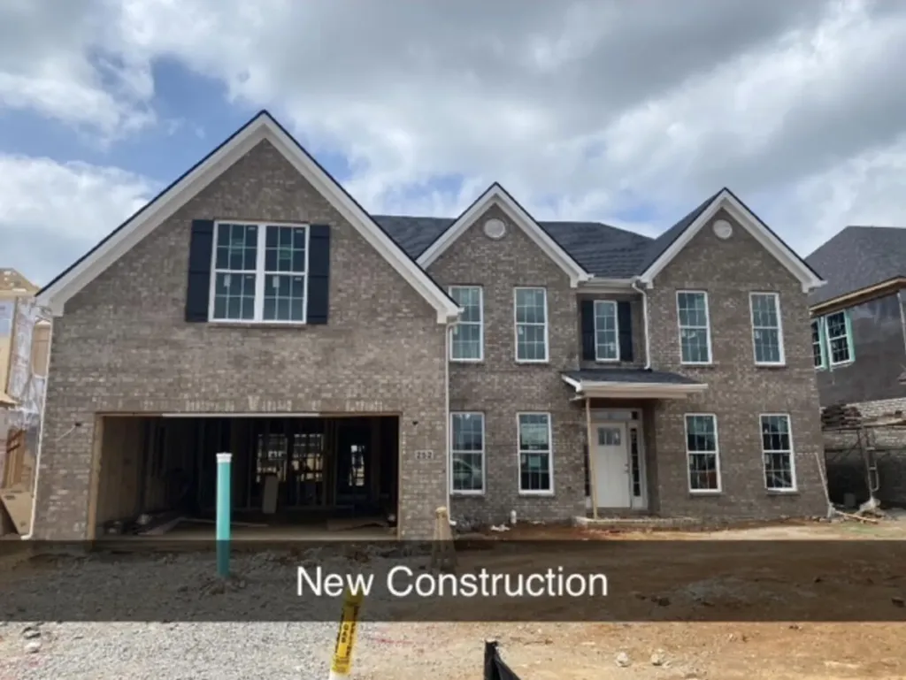 252 Squires Circle Lexington KY 40515