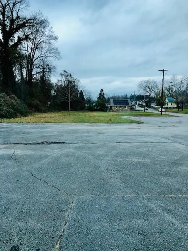 507 W 5th Street London KY 40741